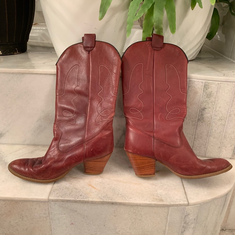 Heeled vintage cowboy boots, oxblood red